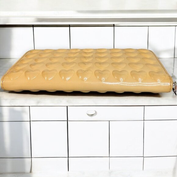 Marc Jacobs Embossed Hearts Patent Leather Continental Wallet - Picture 6 of 11